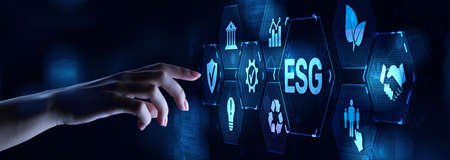 ESG public certification using a blockchain infrastructure 